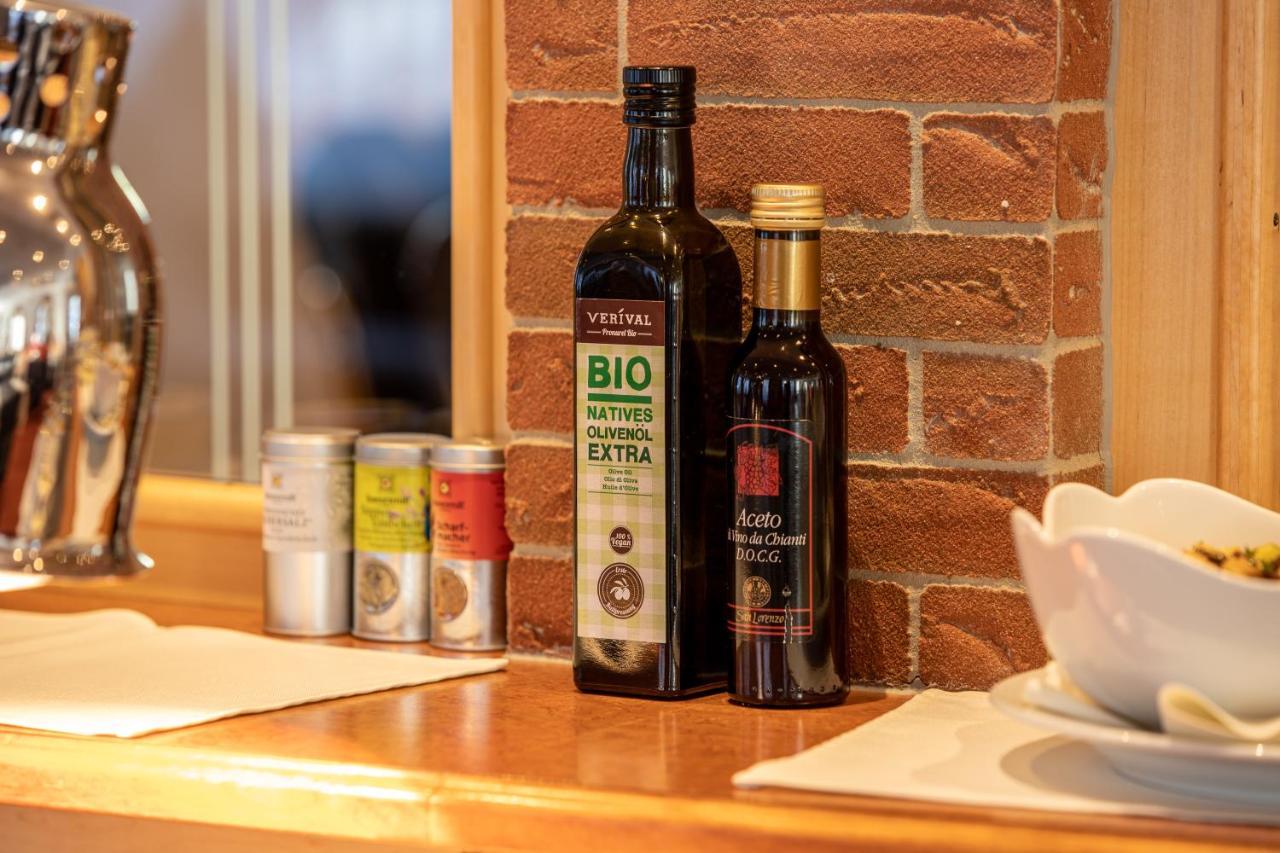 幸福天堂酒店 伊施格尔 外观 照片